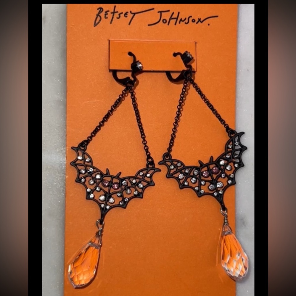 BETSEY JOHNSON Halloween Crystal-Accented Bat Chandelier Dangle Earrings NEW NWT